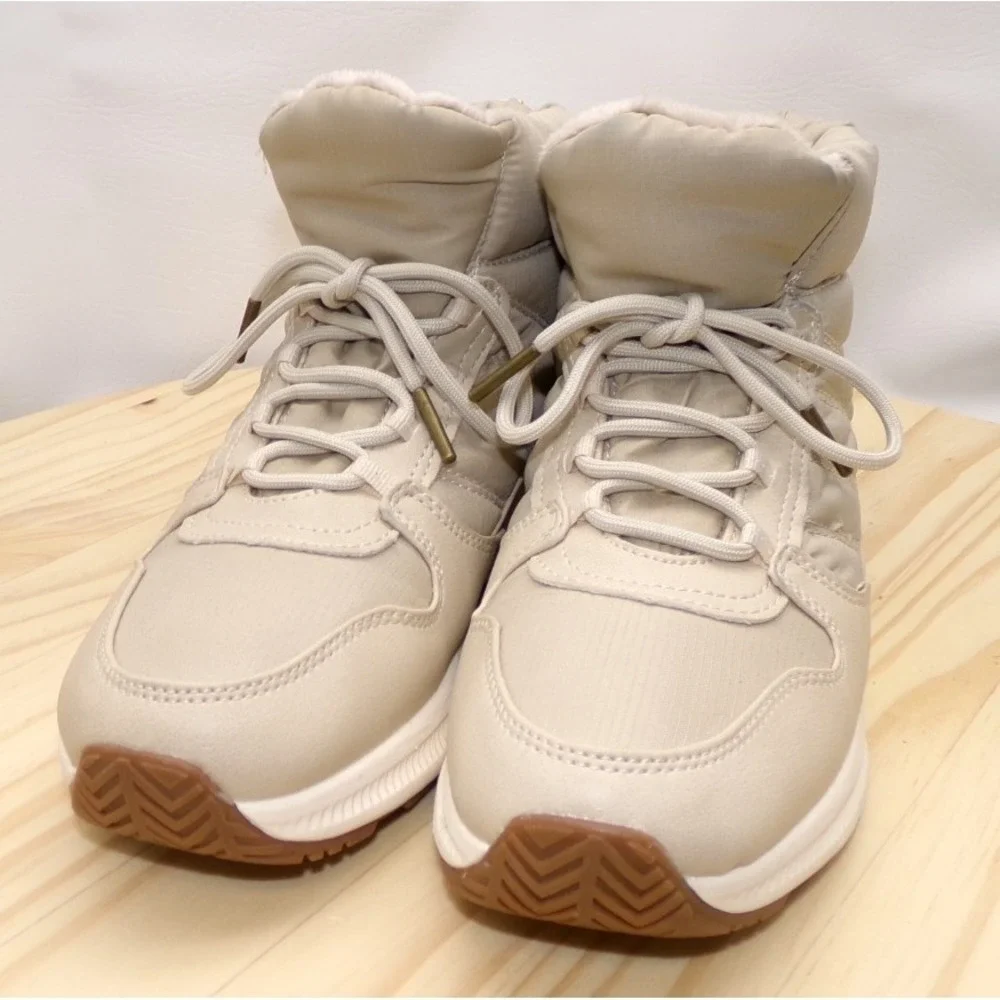 Eddie Bauer Balasana‎ Winter Boots Womens Beige Sz 8 Quilted Faux Fur Lined